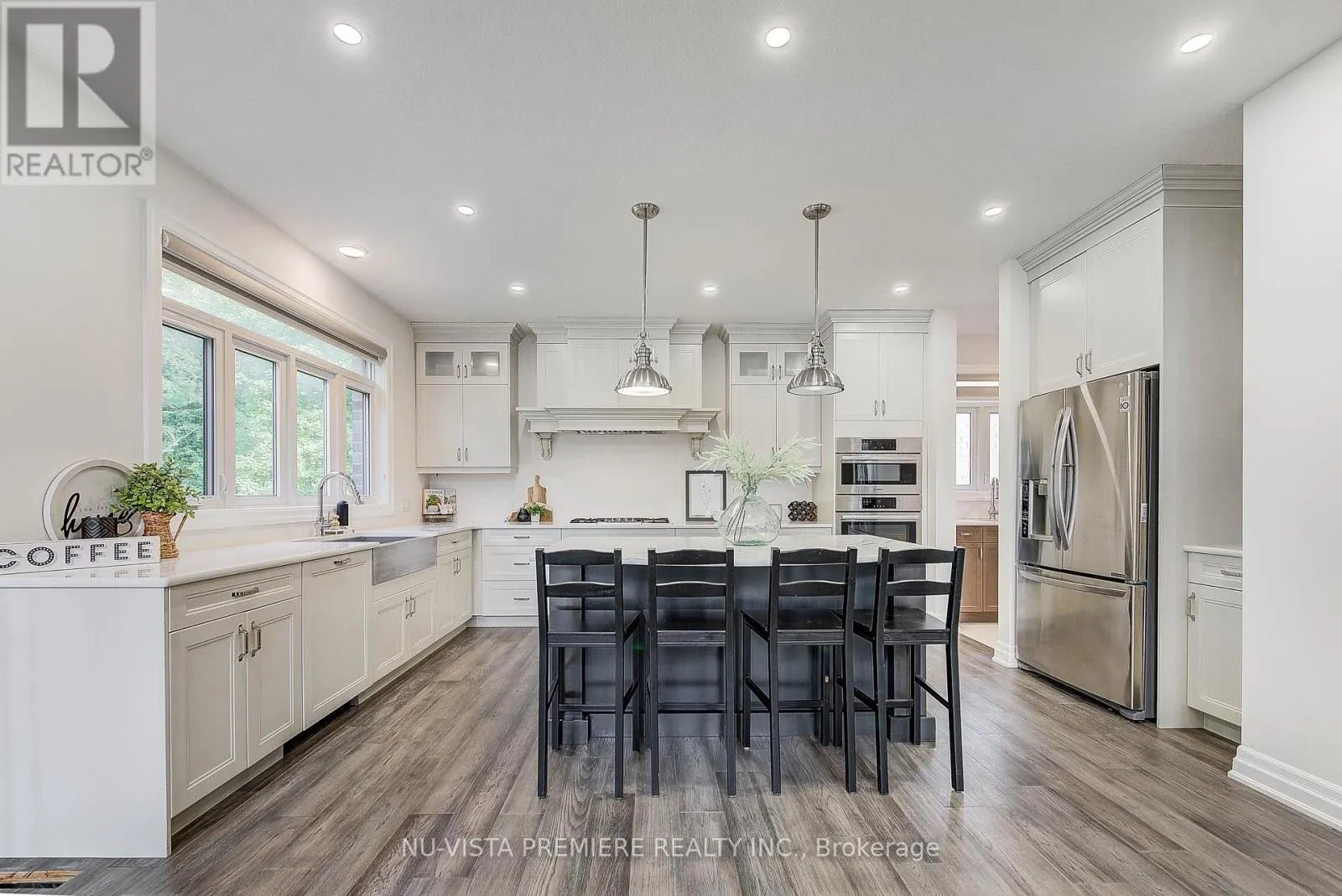268 SONGBIRD LANE