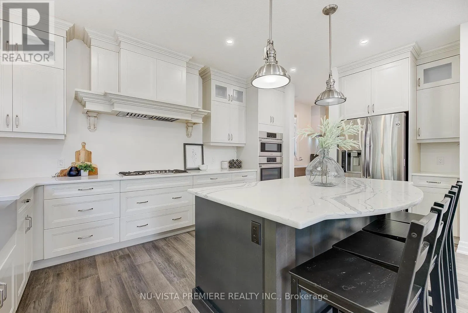 268 SONGBIRD LANE