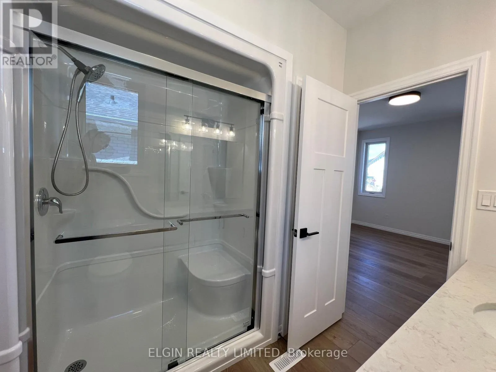 47 HEMLOCK CRESCENT