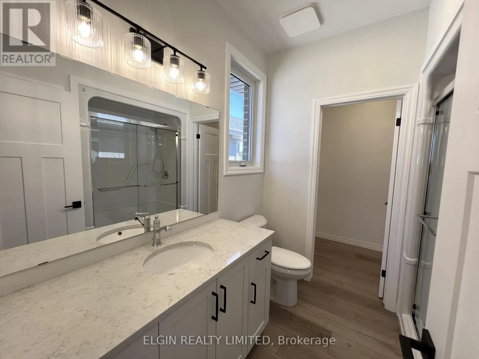 47 HEMLOCK CRESCENT