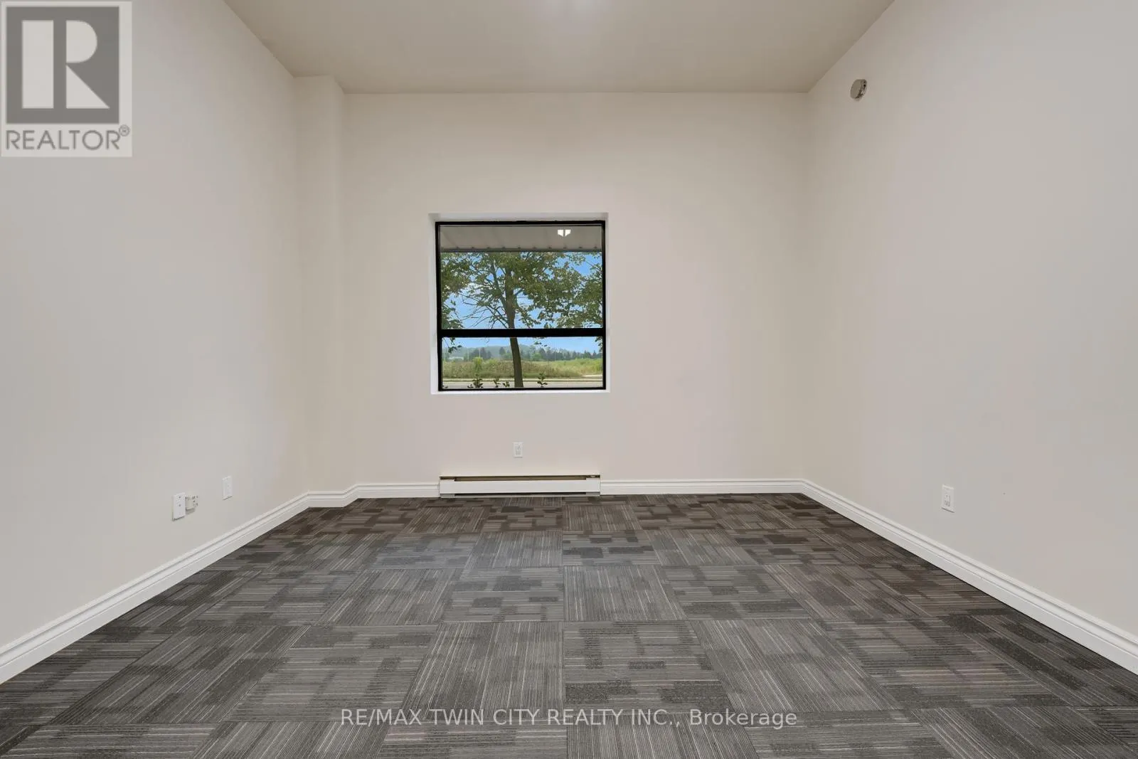 #102 - 181 GROH AVENUE