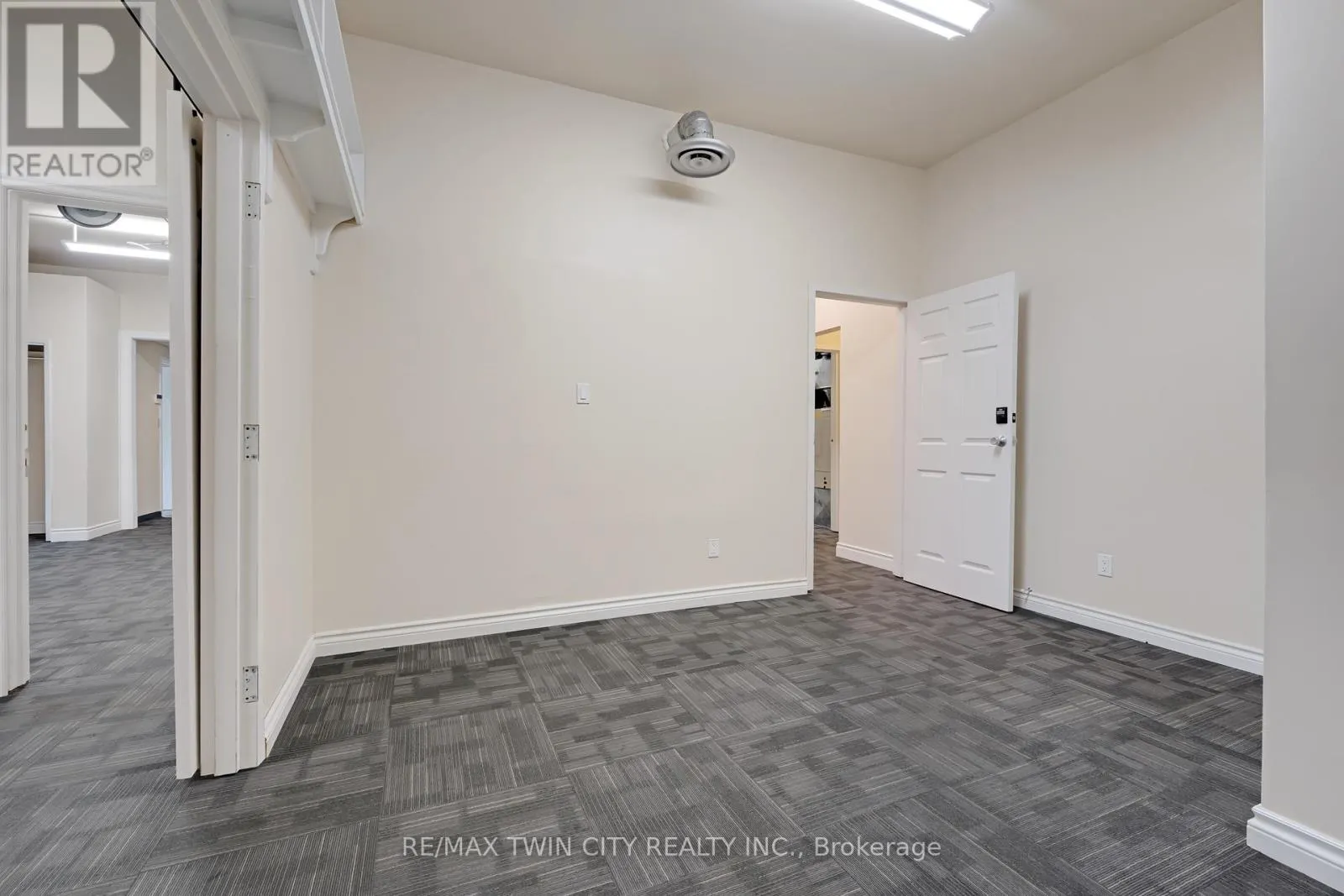 #102 - 181 GROH AVENUE