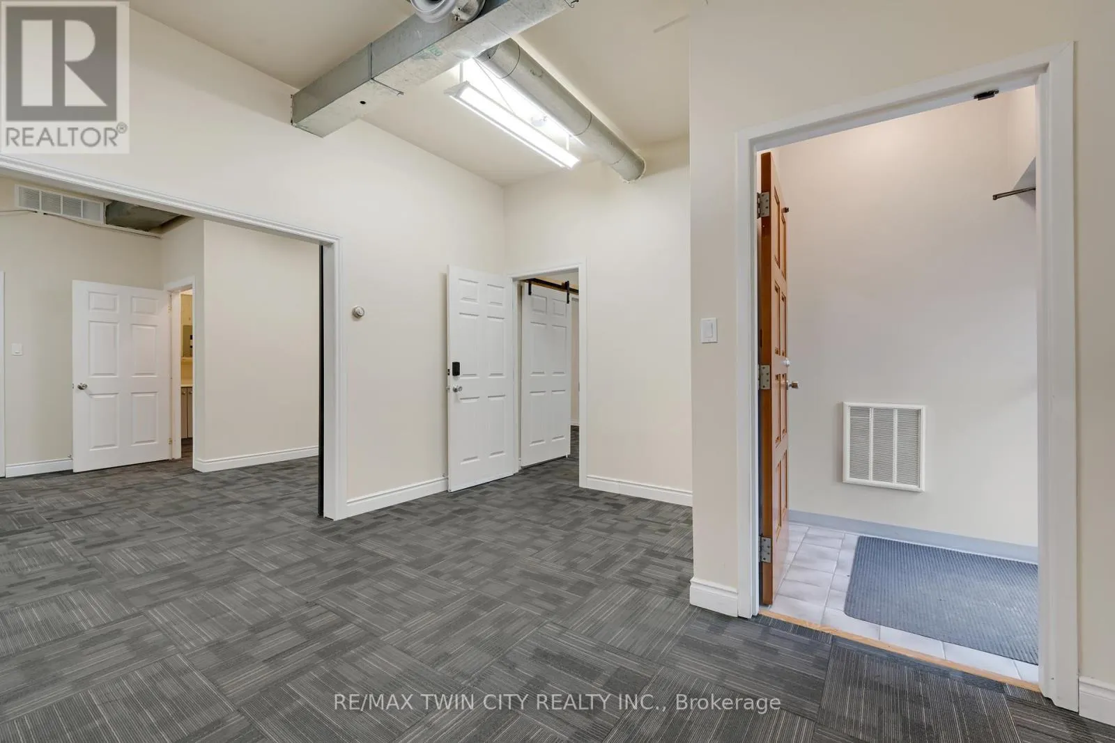 #102 - 181 GROH AVENUE