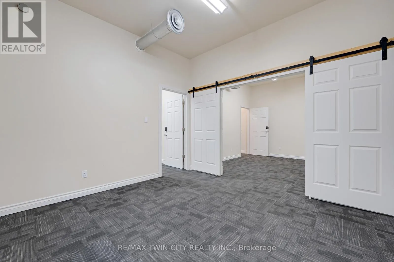 #102 - 181 GROH AVENUE