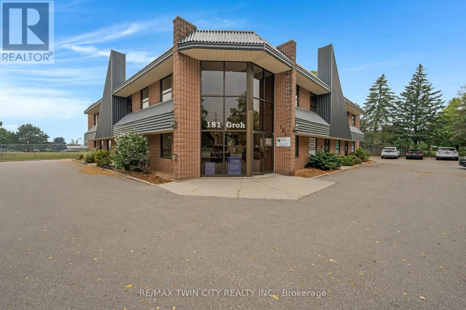 #103 - 181 GROH AVENUE