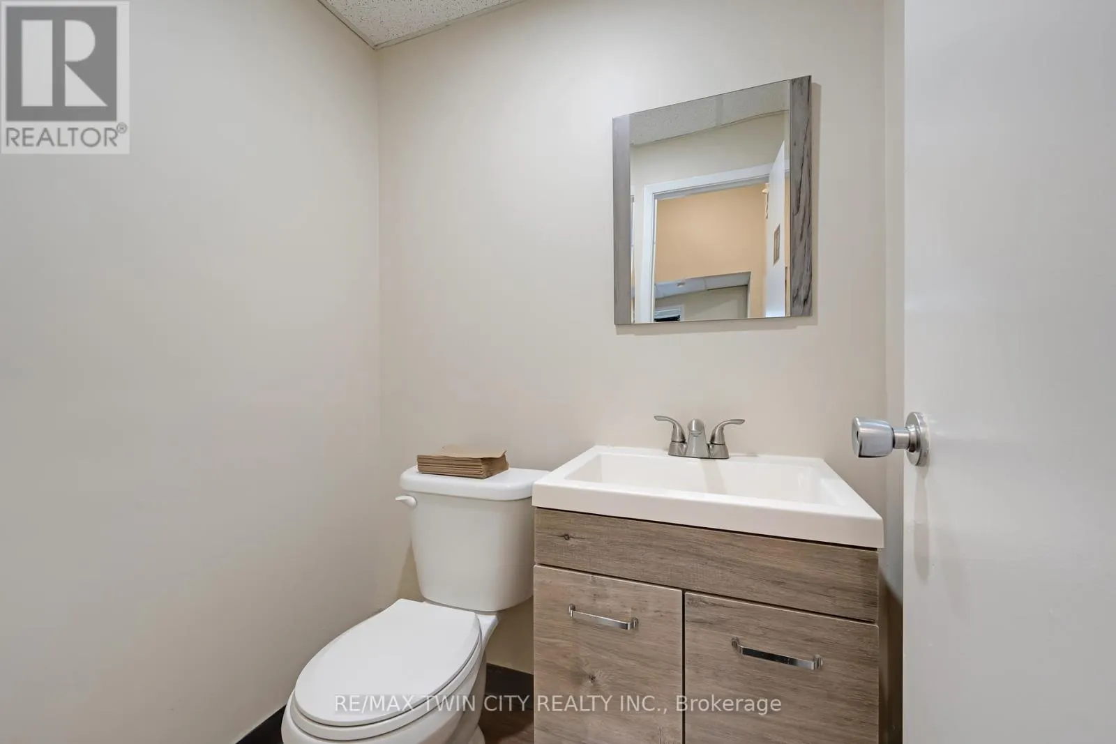 #103 - 181 GROH AVENUE