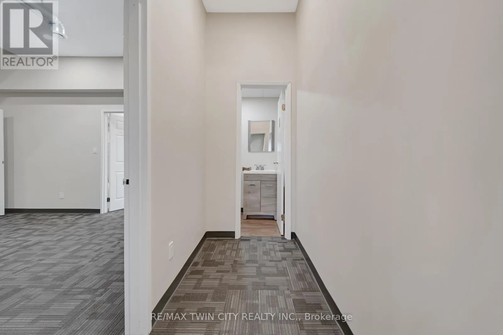 102 & 103 - 181 GROH AVENUE
