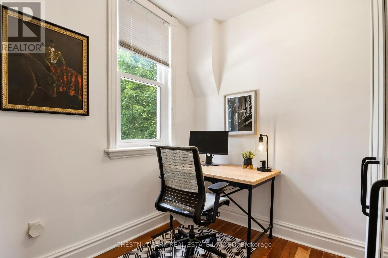 13 PRINCESS STREET W