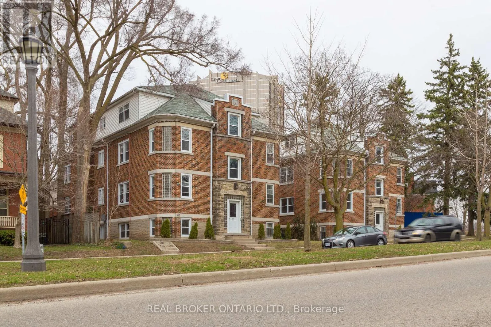 86 UNION BOULEVARD
