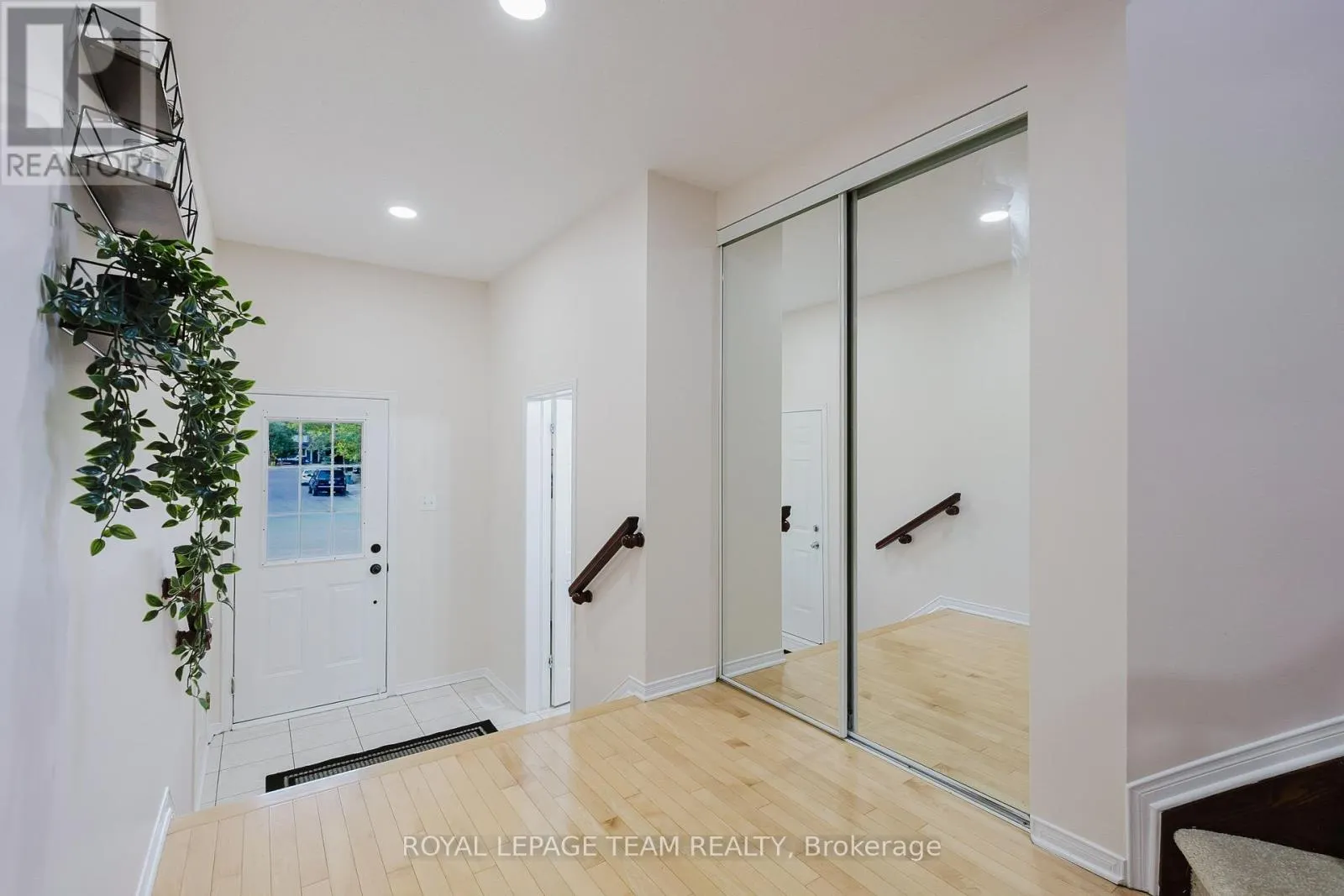 11 VILLANDRY STREET