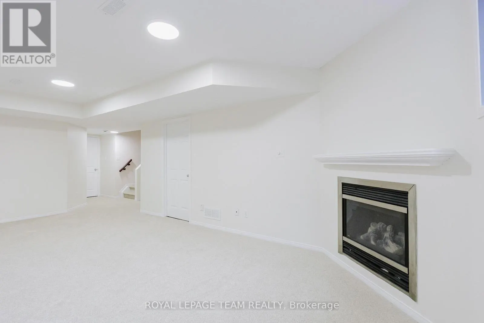 11 VILLANDRY STREET