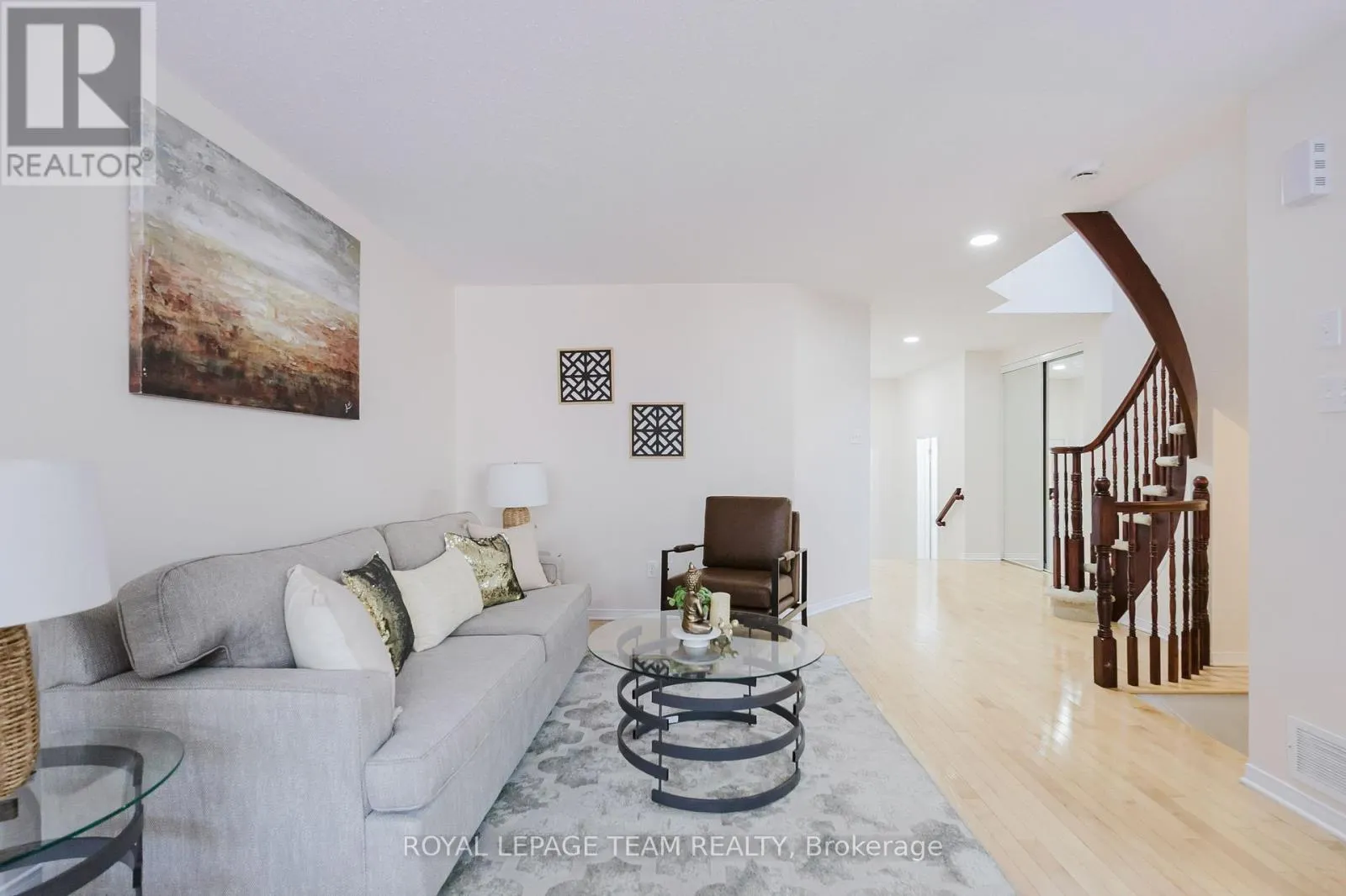 11 VILLANDRY STREET