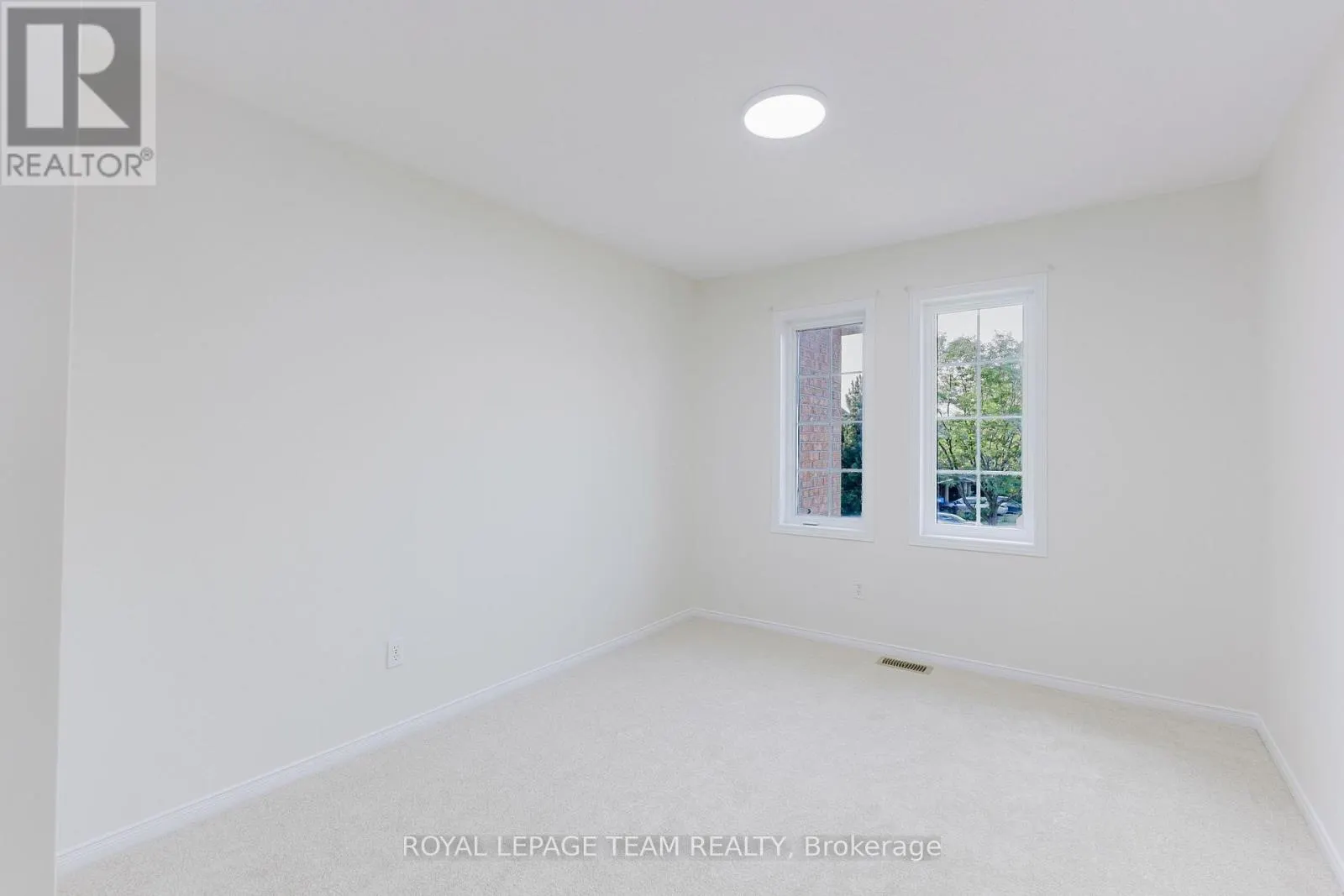 11 VILLANDRY STREET