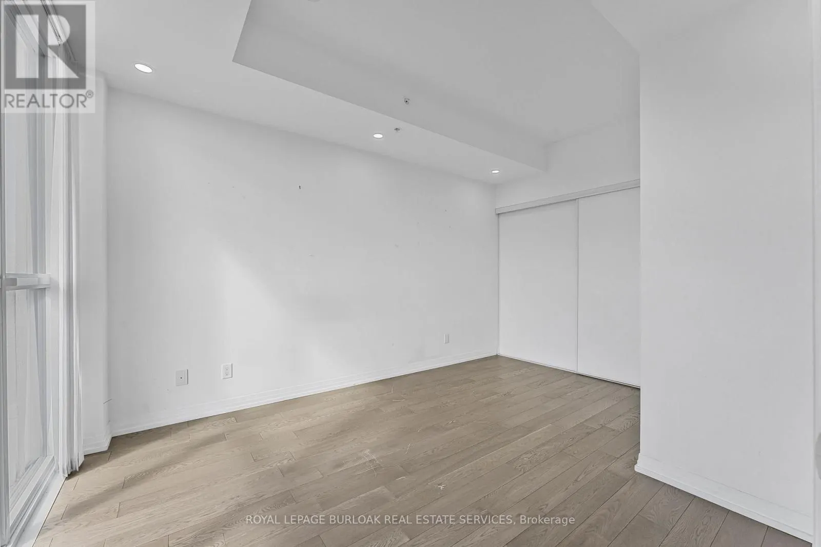 606 - 7711 GREEN VISTA GATE