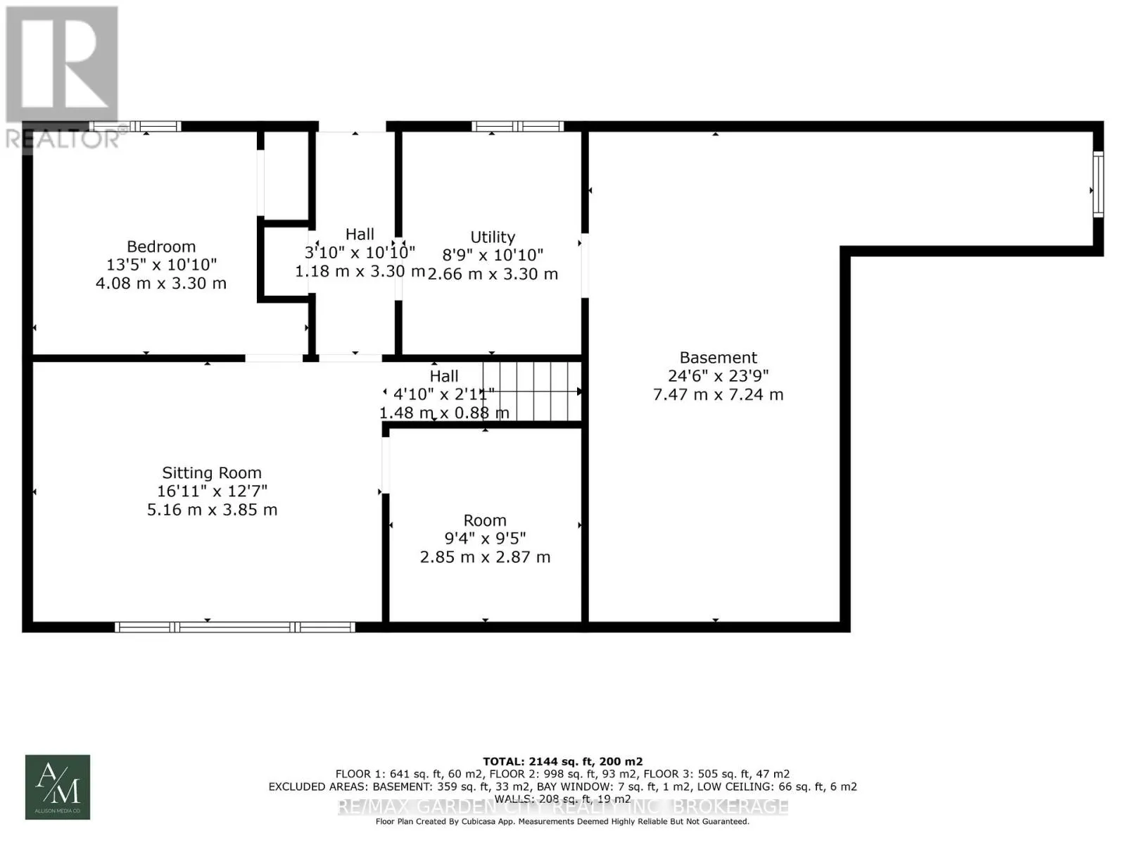 16 MEADOWBROOK CRESCENT