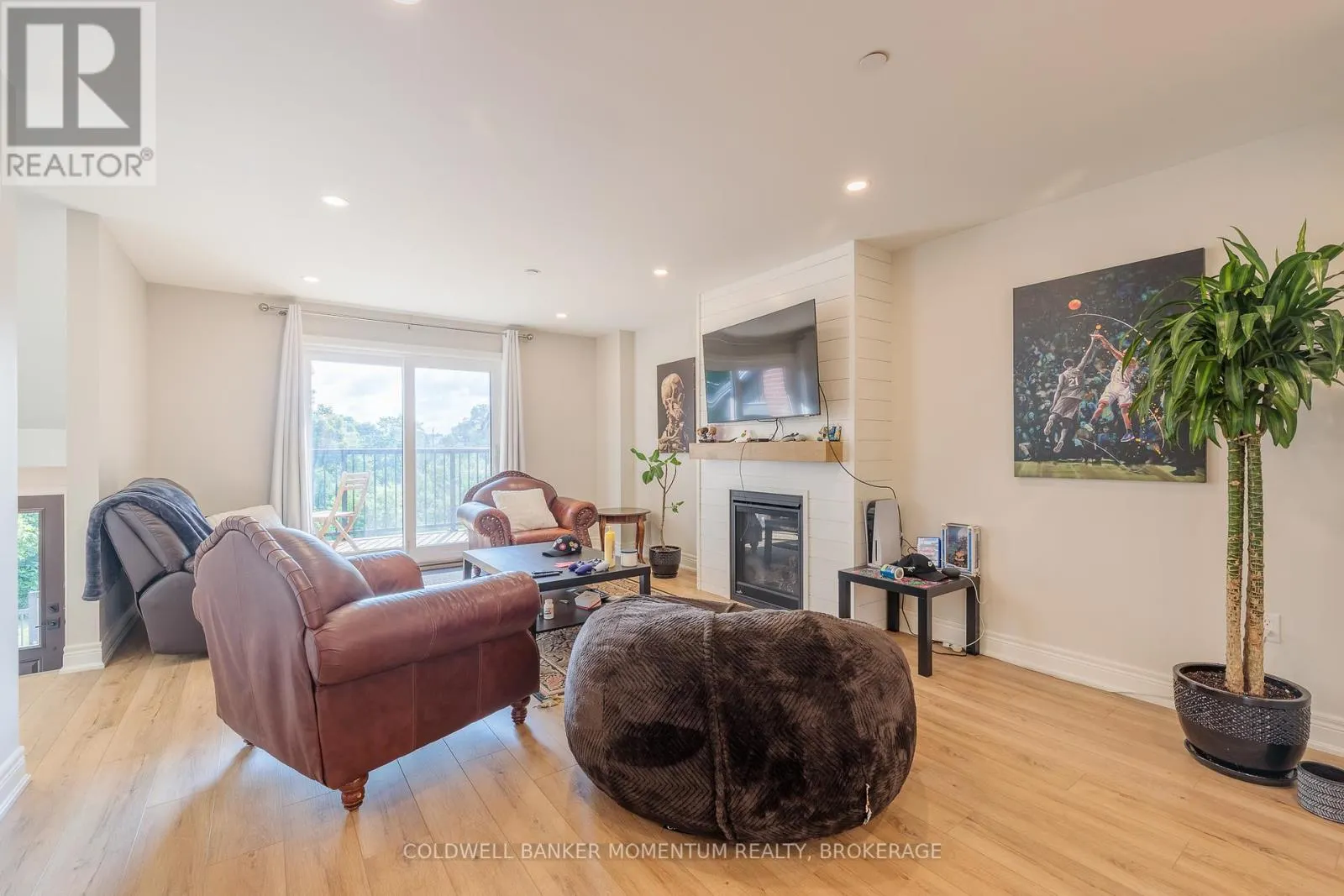 B - 153 B MOFFATT STREET, #B