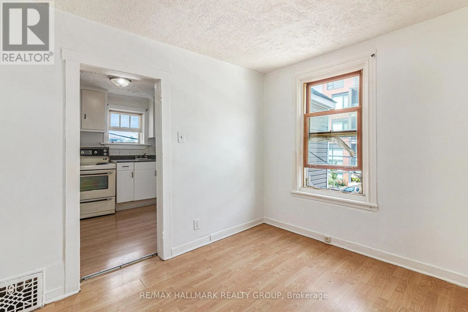 76 BARRETTE STREET