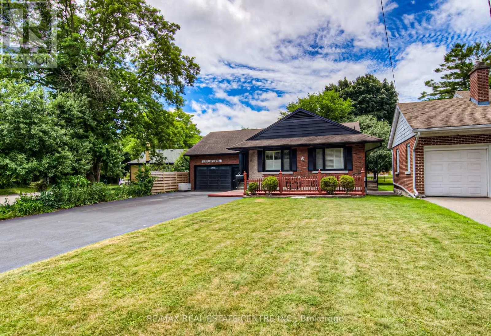 271 BEDFORD ROAD N