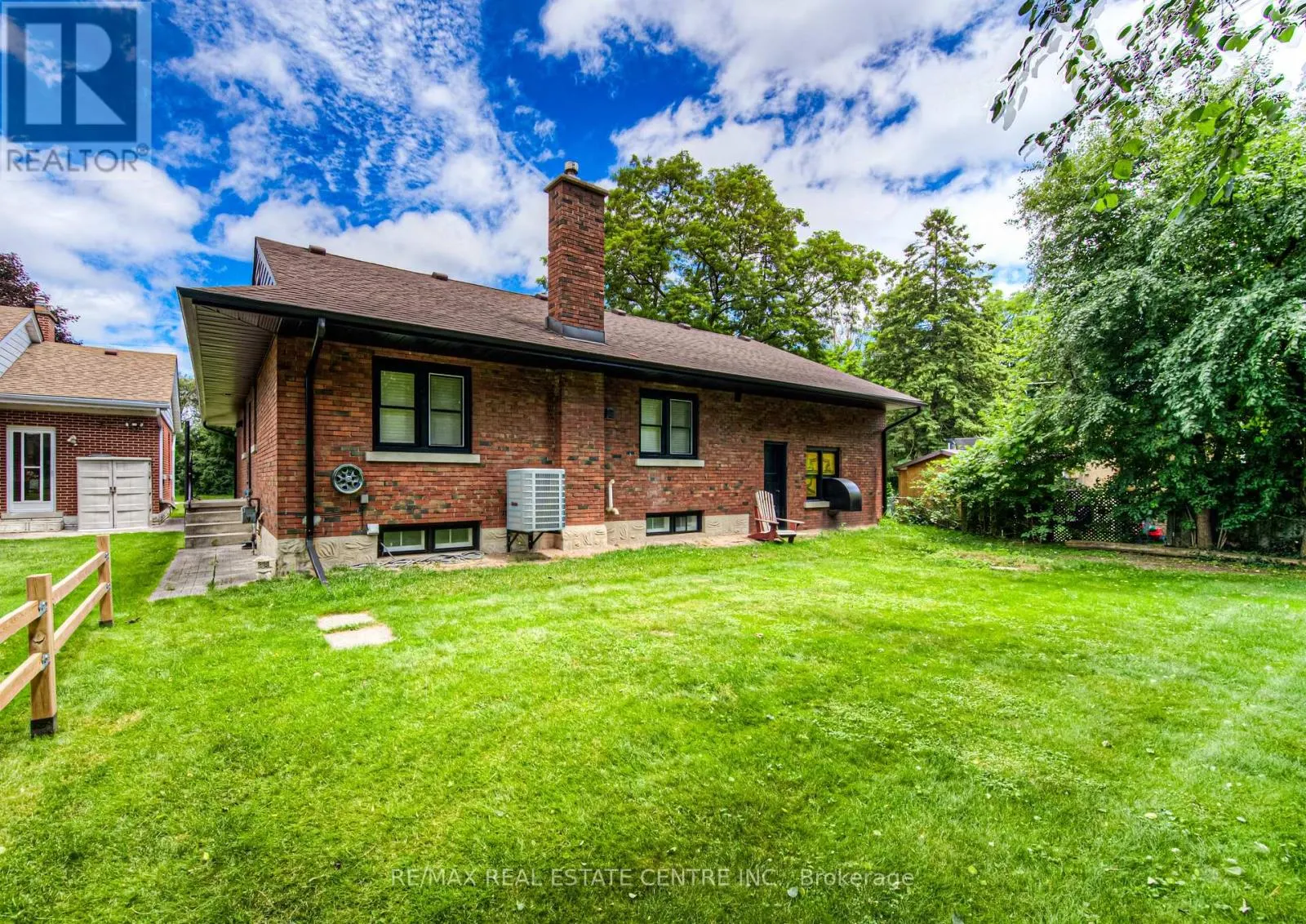 271 BEDFORD ROAD N