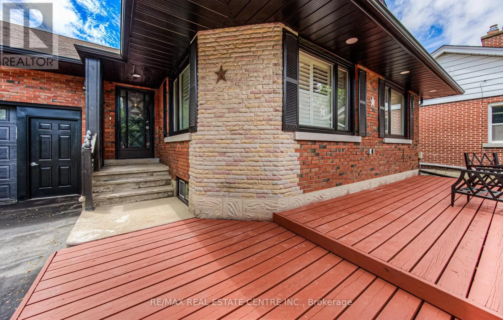 271 BEDFORD ROAD N