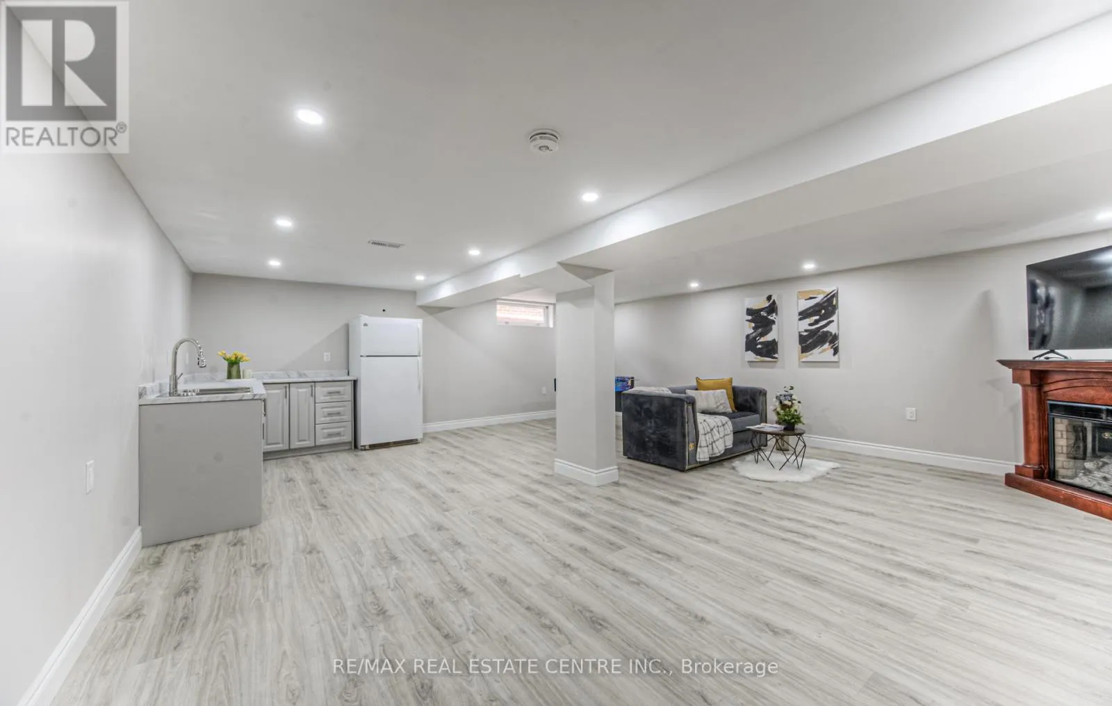 271 BEDFORD ROAD N