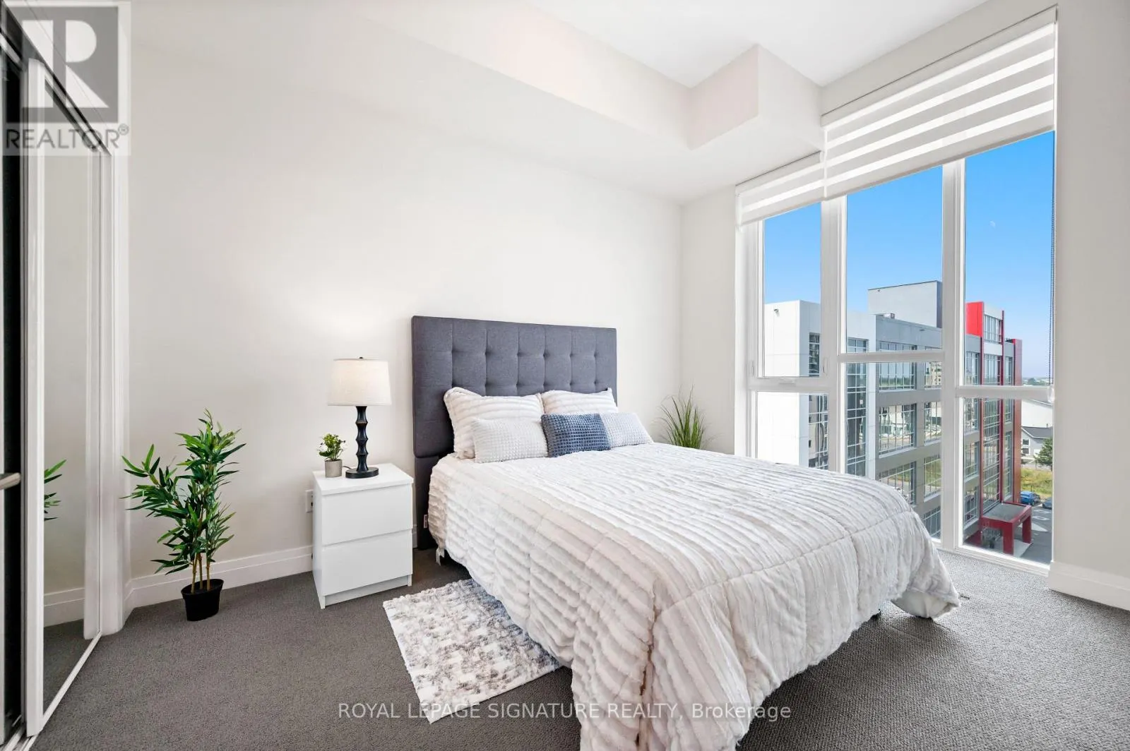 629 - 16 CONCORD PLACE