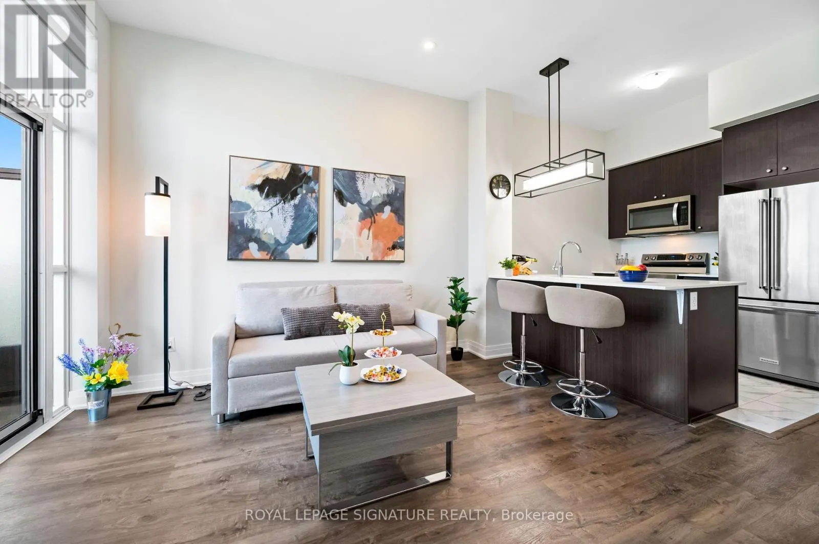 629 - 16 CONCORD PLACE
