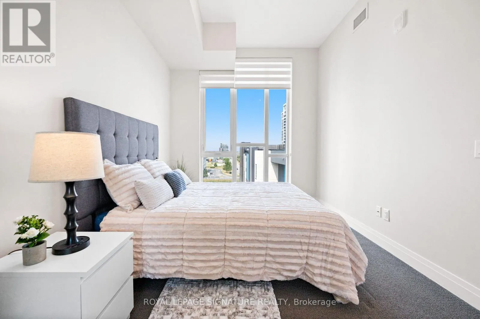 629 - 16 CONCORD PLACE