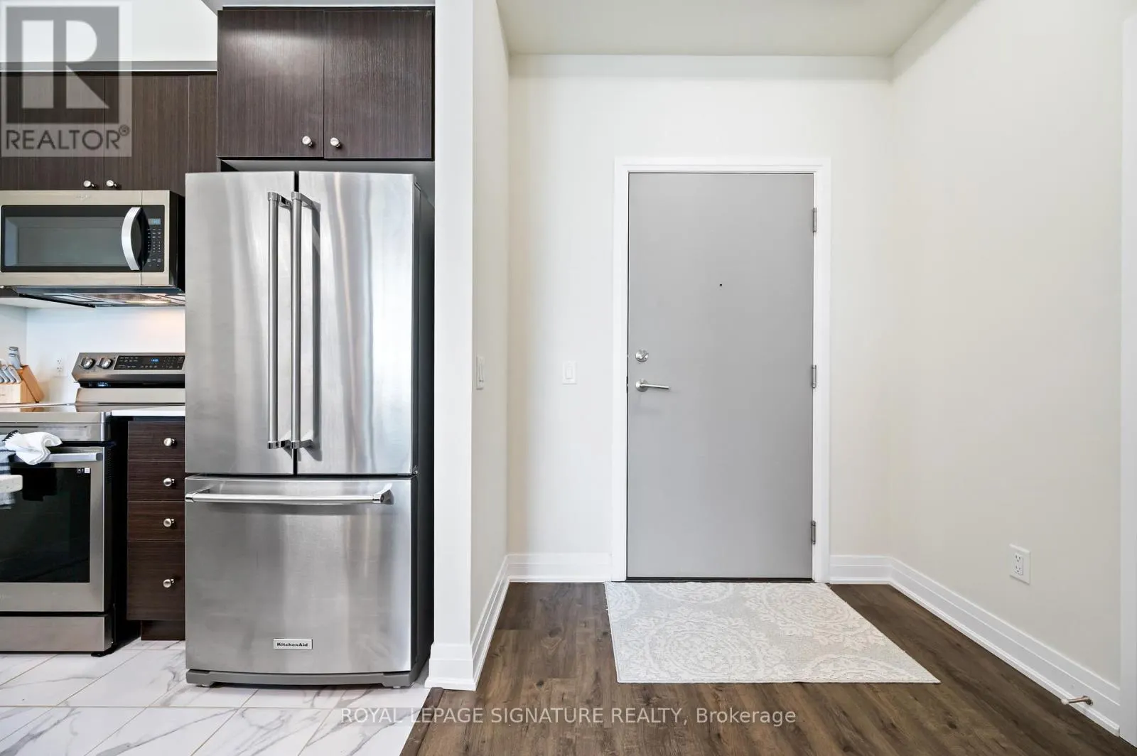 629 - 16 CONCORD PLACE