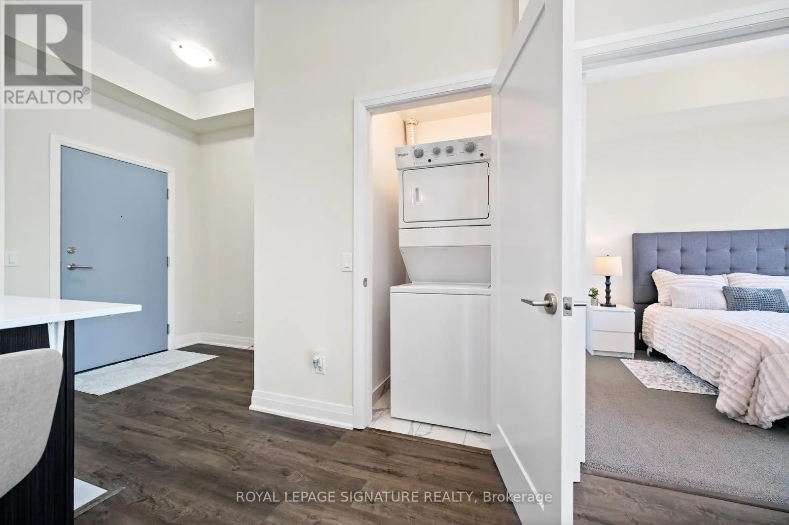 629 - 16 CONCORD PLACE