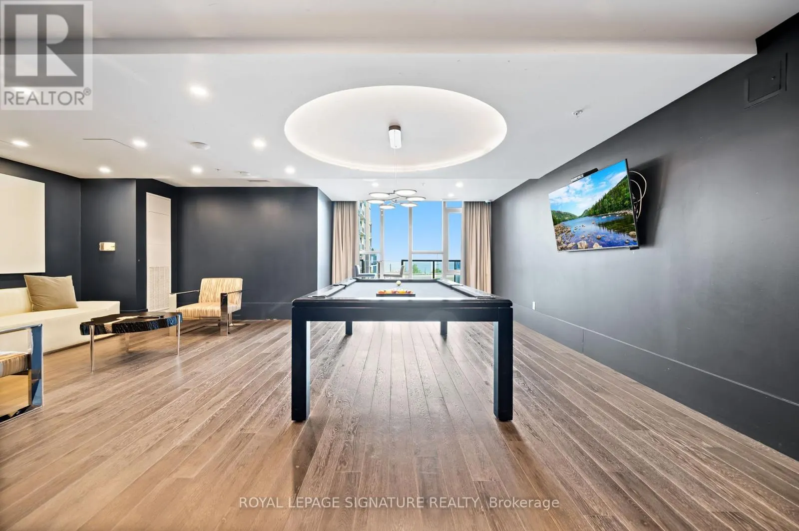629 - 16 CONCORD PLACE