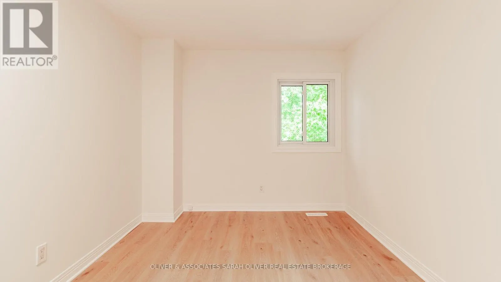 14 - 683 WINDERMERE ROAD, #14