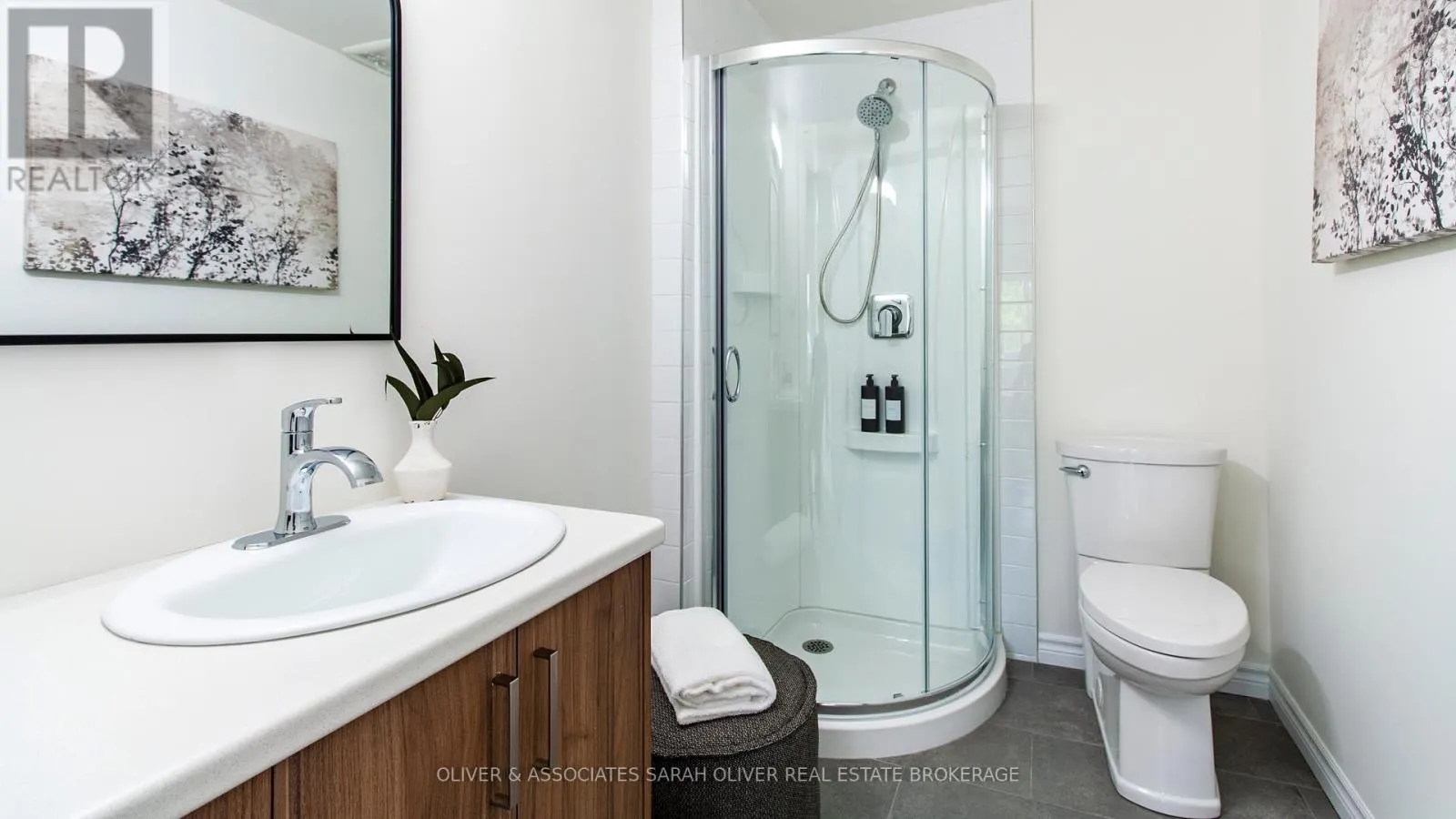 14 - 683 WINDERMERE ROAD, #14