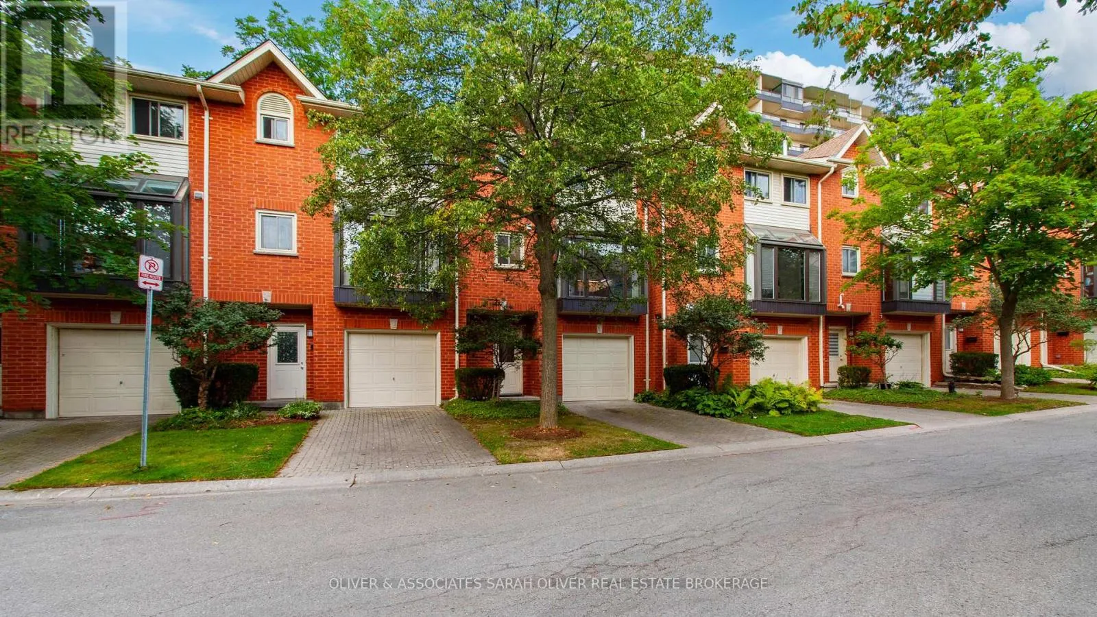 14 - 683 WINDERMERE ROAD, #14