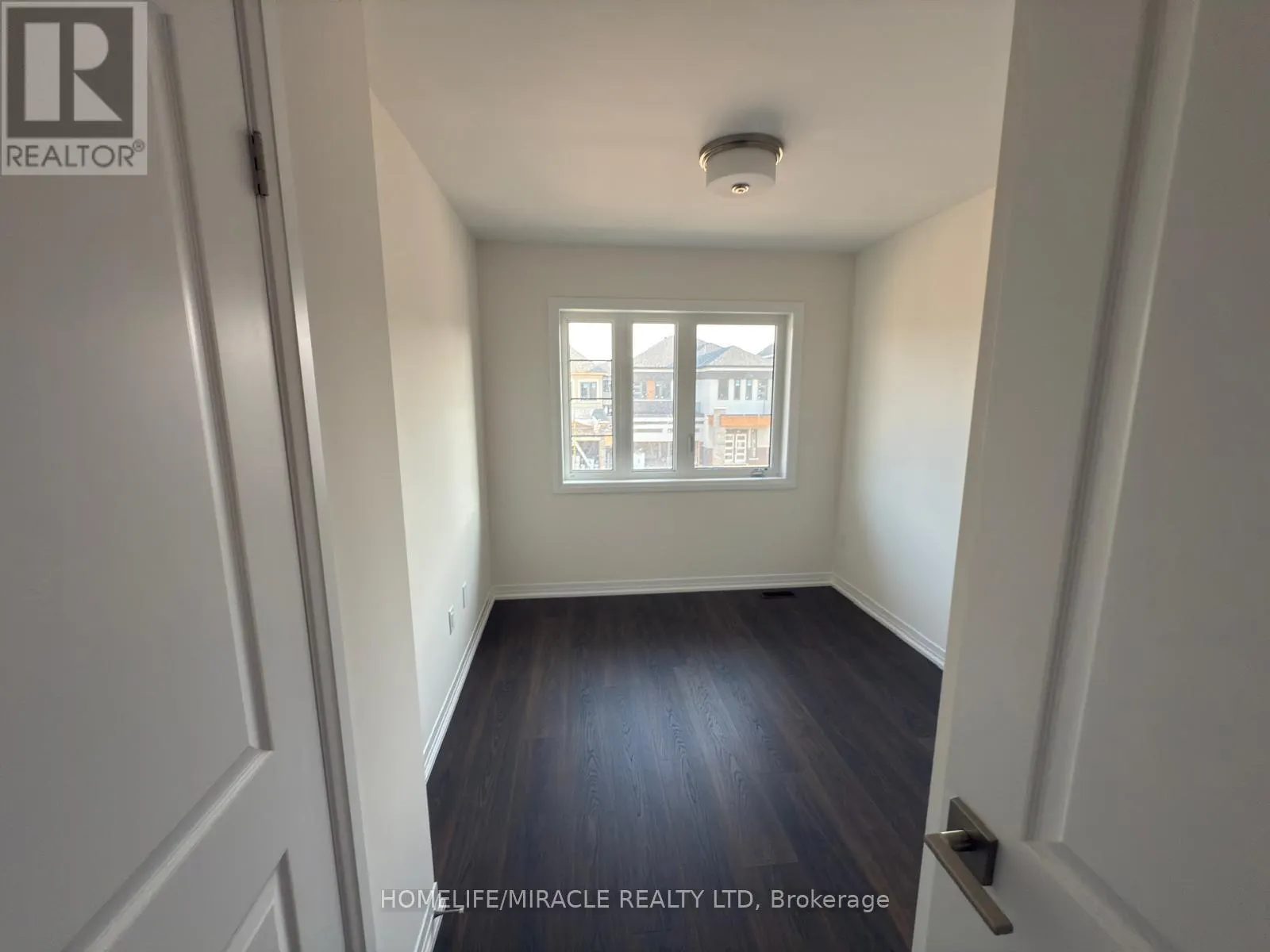 82 MCKERNAN AVENUE