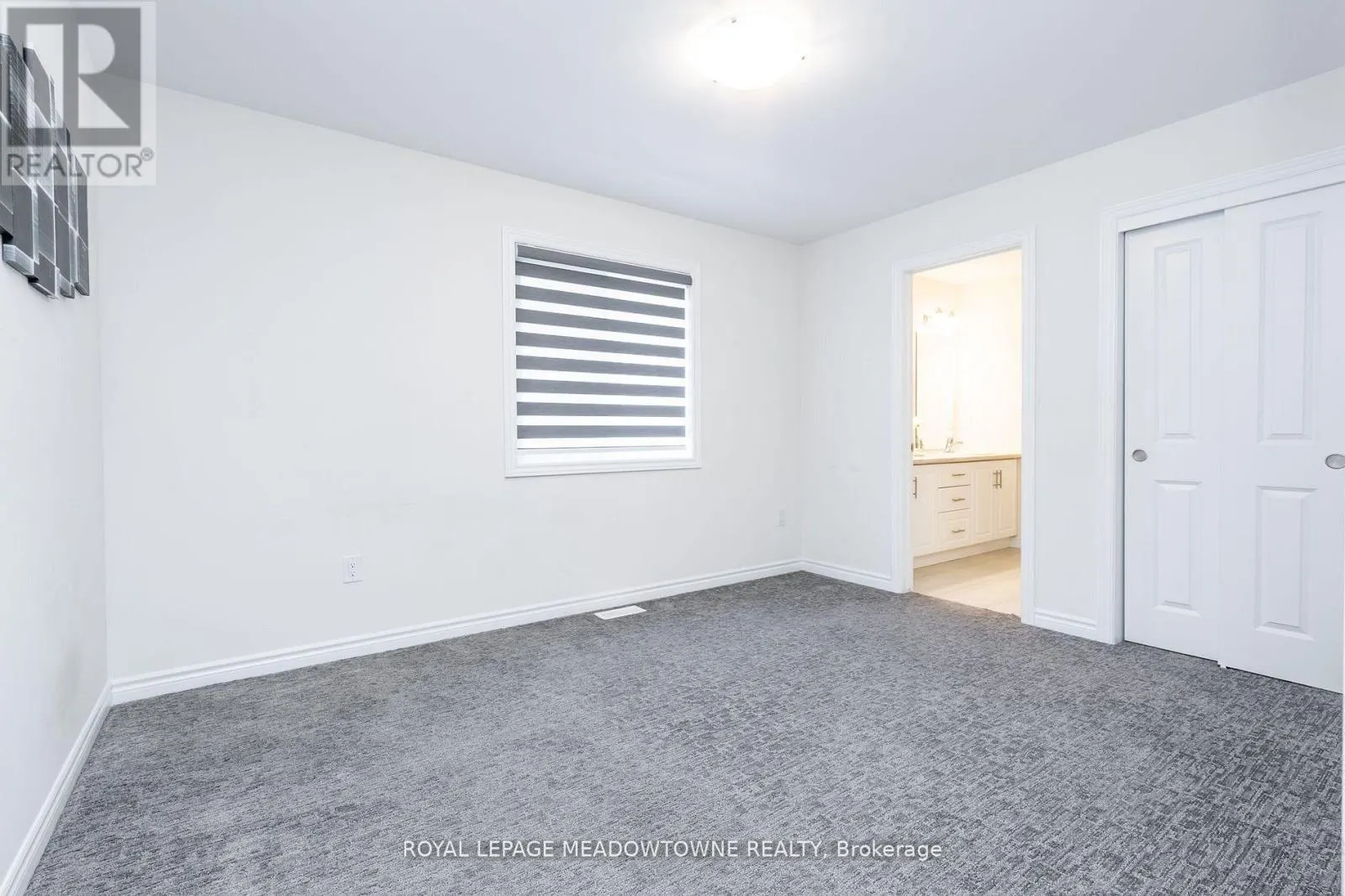 16 BETHUNE AVENUE