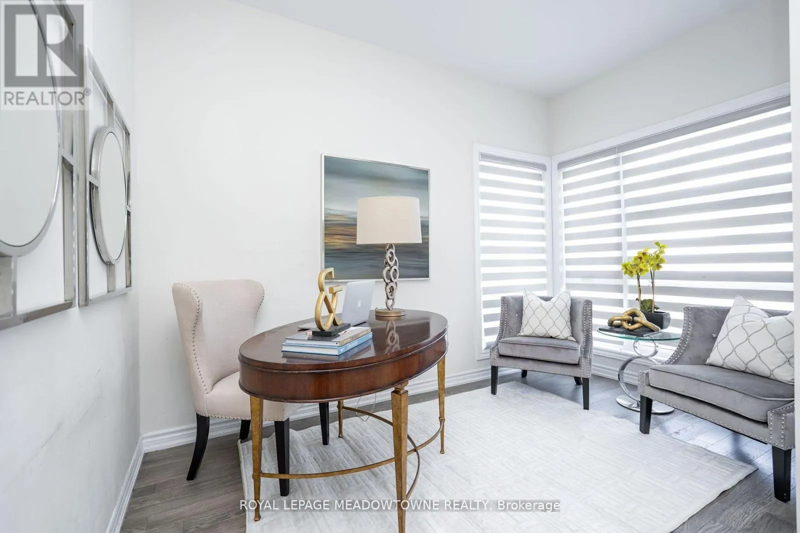 16 BETHUNE AVENUE