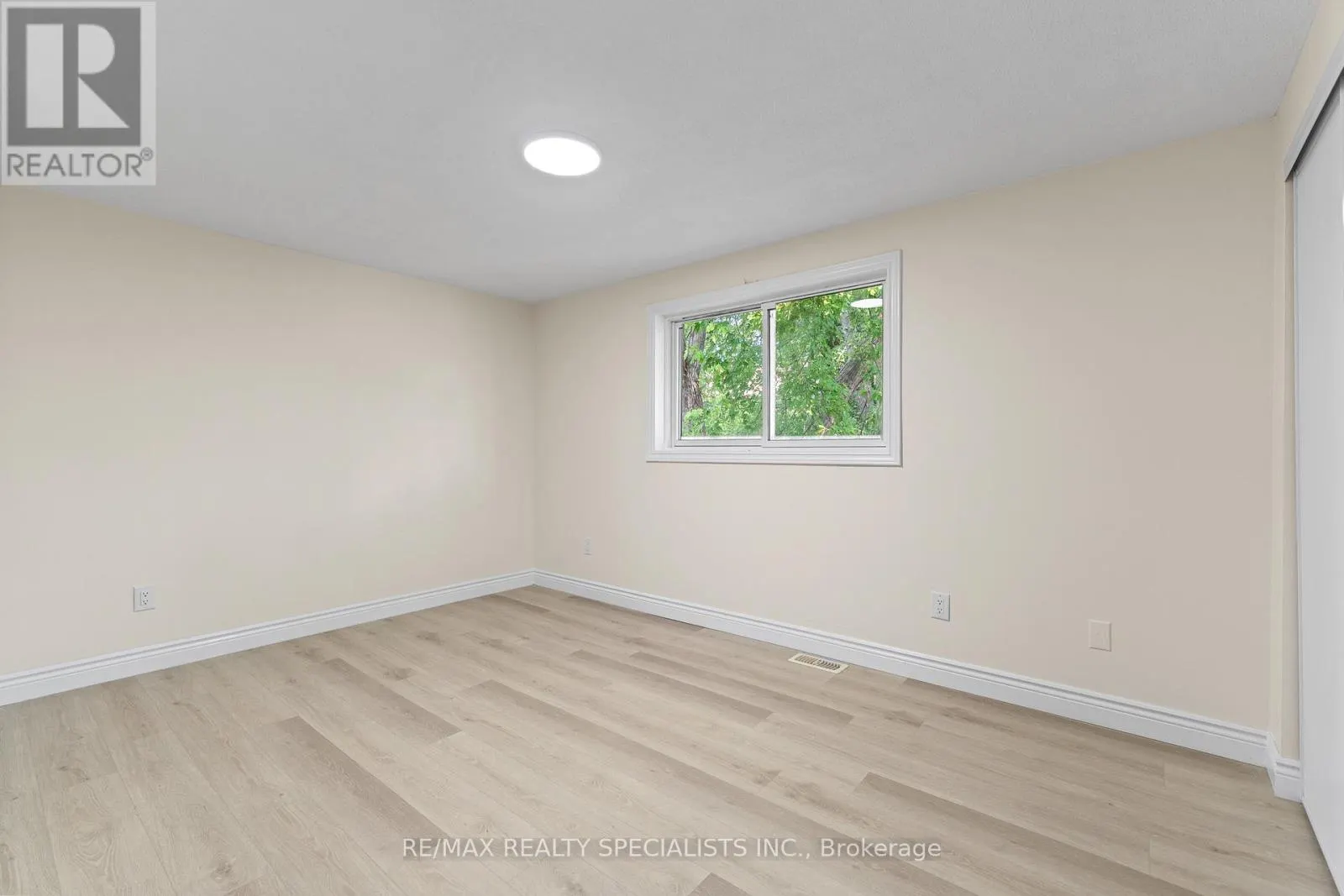 619 PRESTON PARKWAY