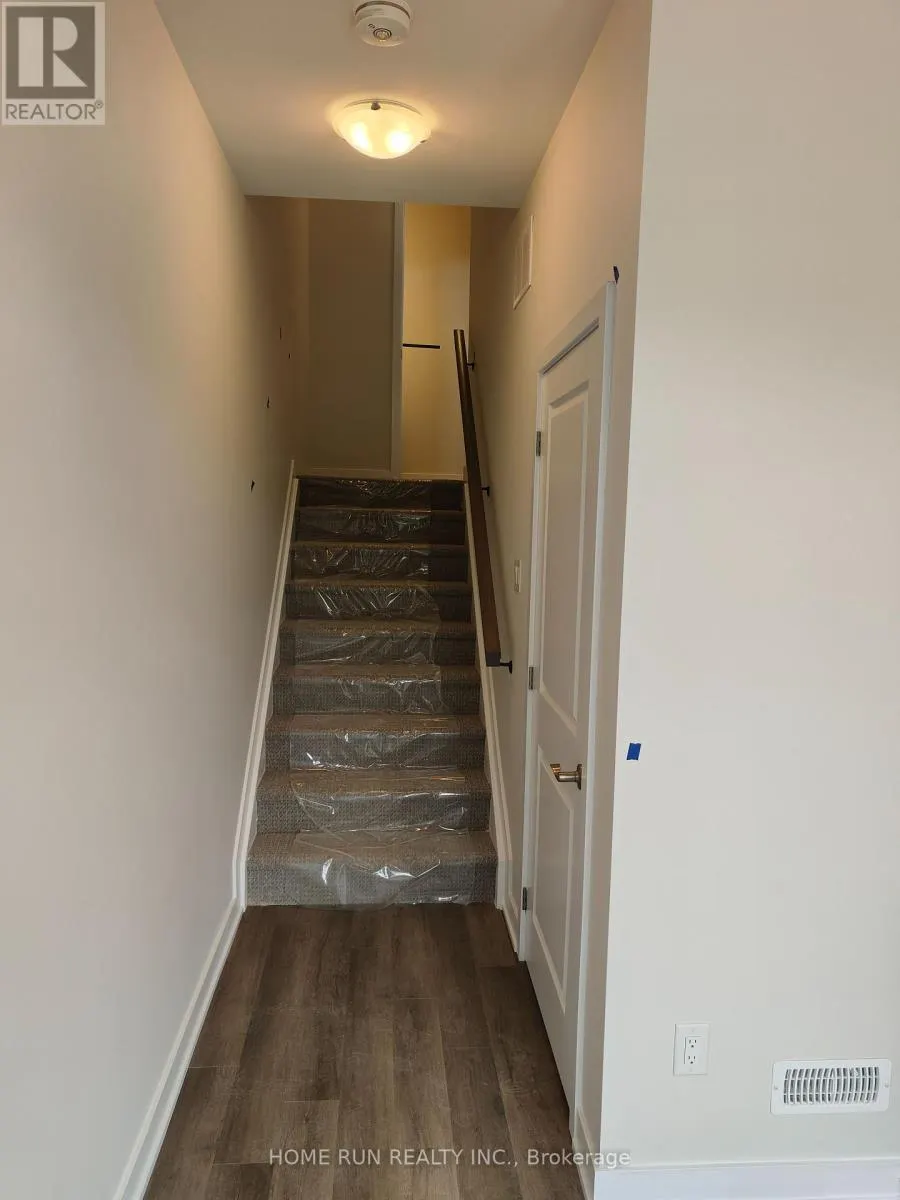 226 TUSSOCK PVT PRIVATE