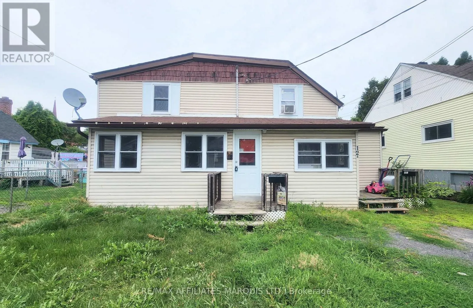 12-12A CARTIER AVENUE