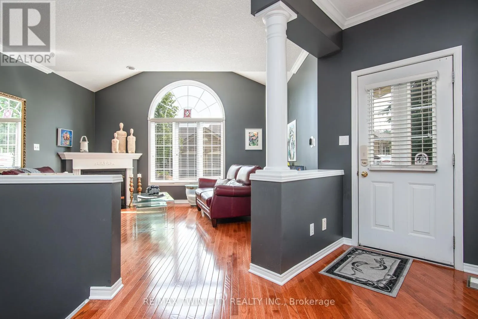 21 - 545 LAURELWOOD DRIVE