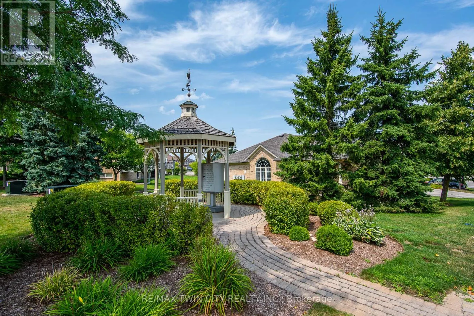21 - 545 LAURELWOOD DRIVE