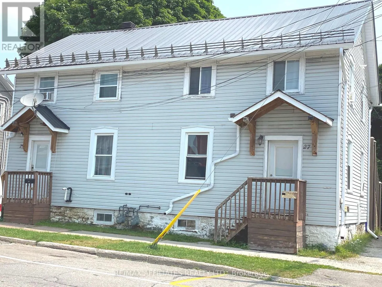 27A, 27B, 29A, 29B - 27-29 MARKET STREET N