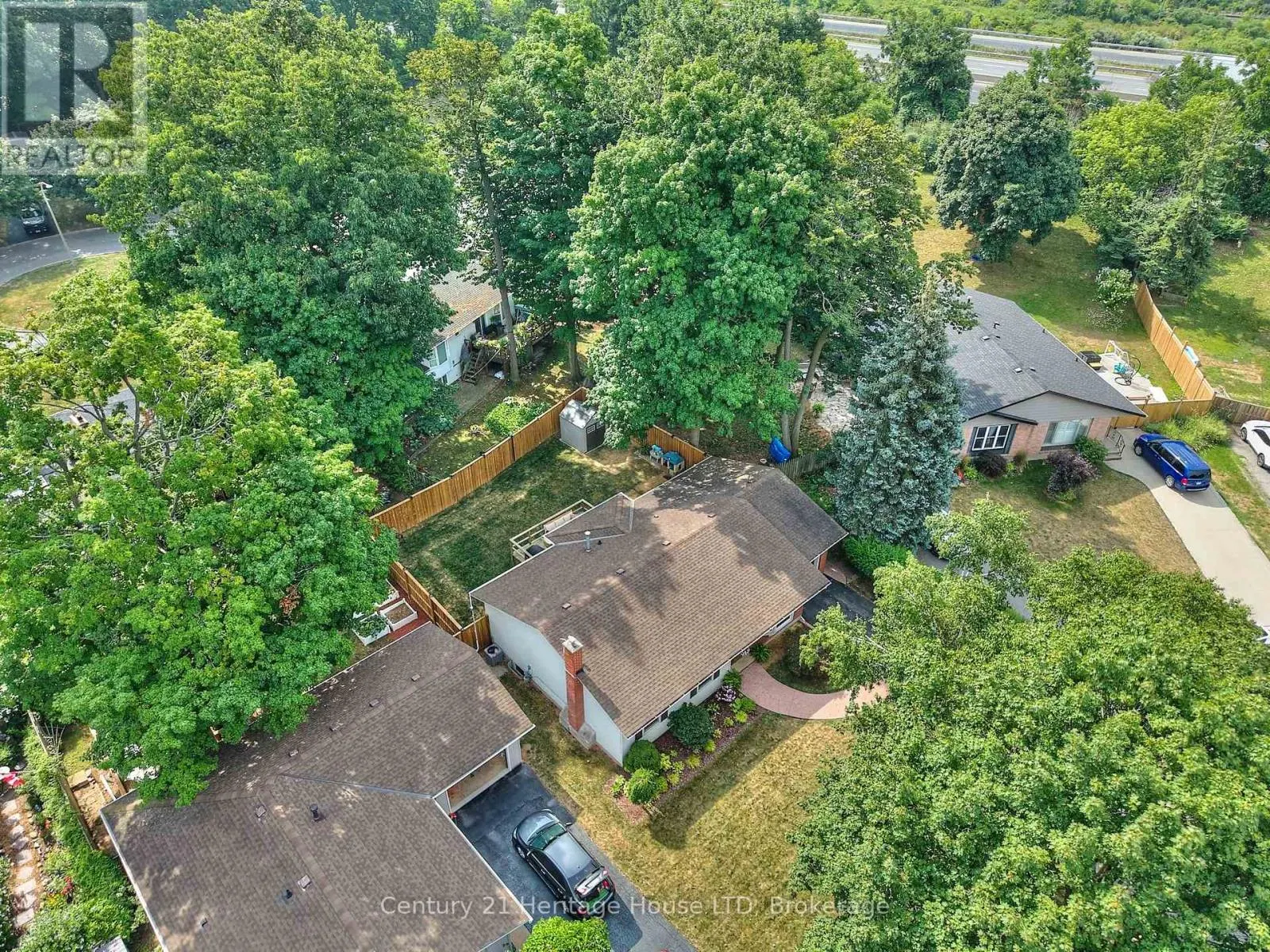 25 BIRCHPARK DRIVE