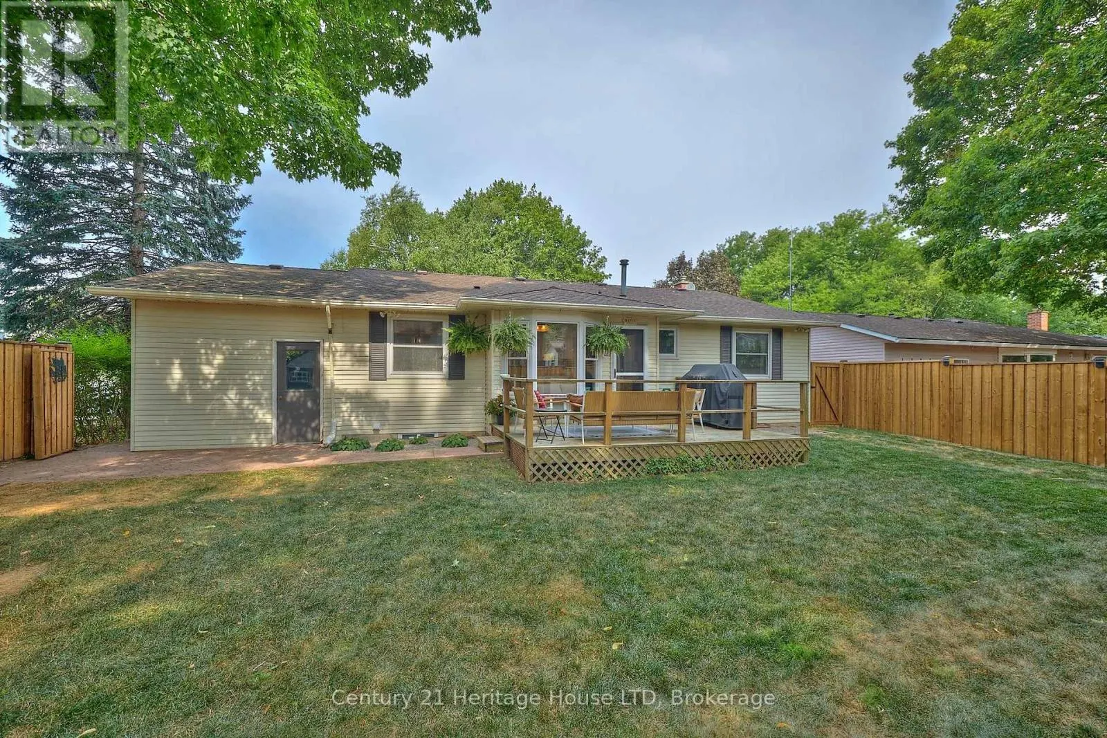25 BIRCHPARK DRIVE