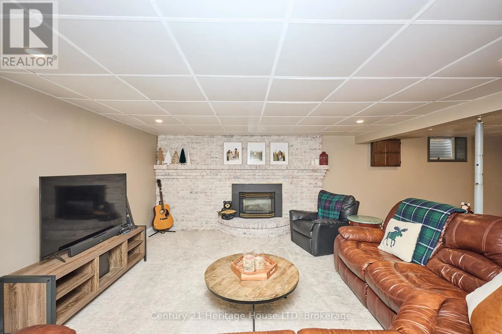 25 BIRCHPARK DRIVE