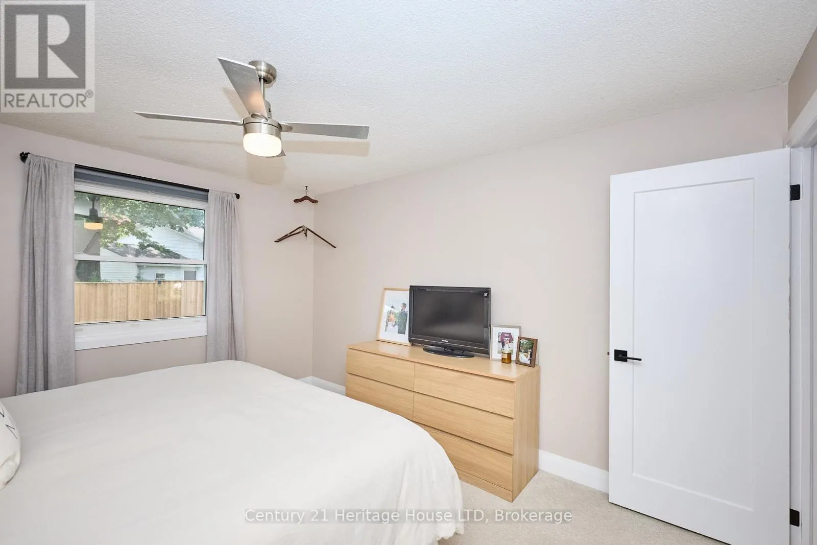 25 BIRCHPARK DRIVE