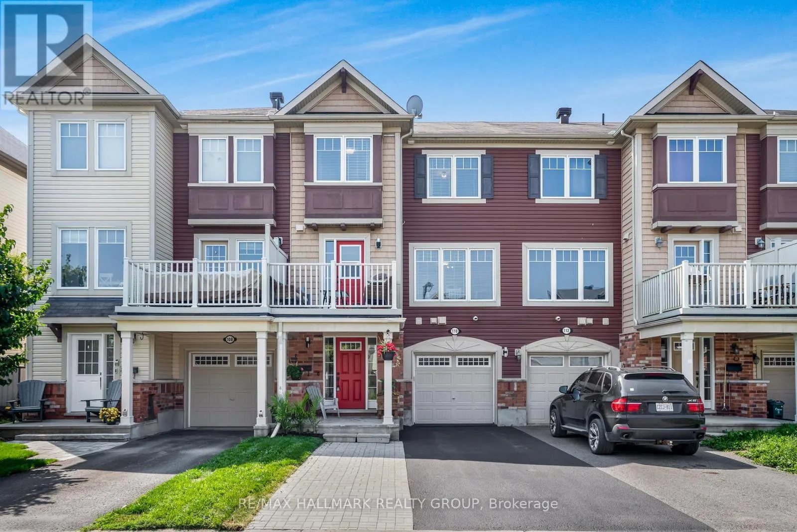 110 SUNSHINE CRESCENT