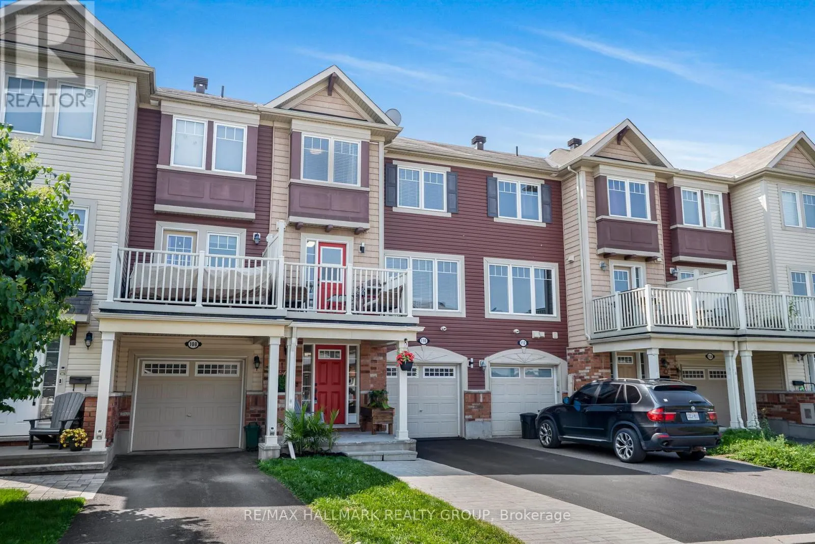 110 SUNSHINE CRESCENT