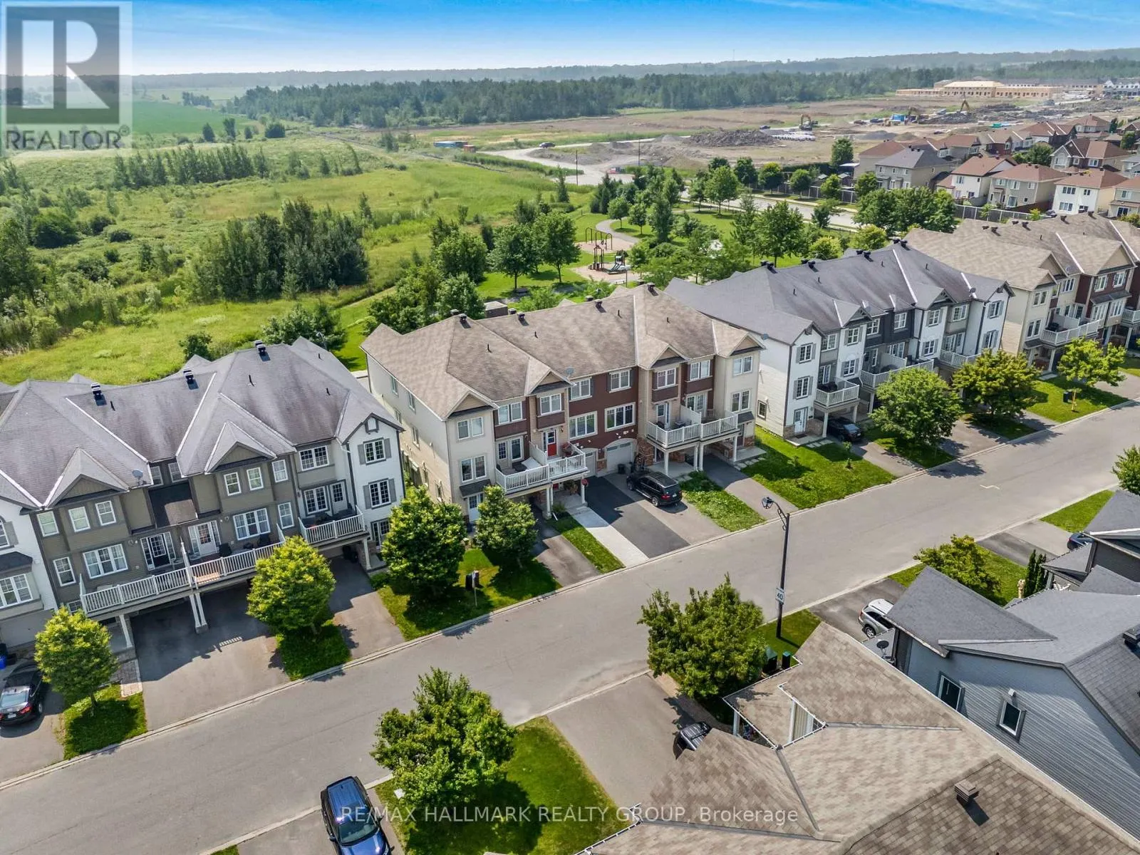 110 SUNSHINE CRESCENT